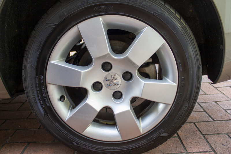 プジョー 5008 プレミアム