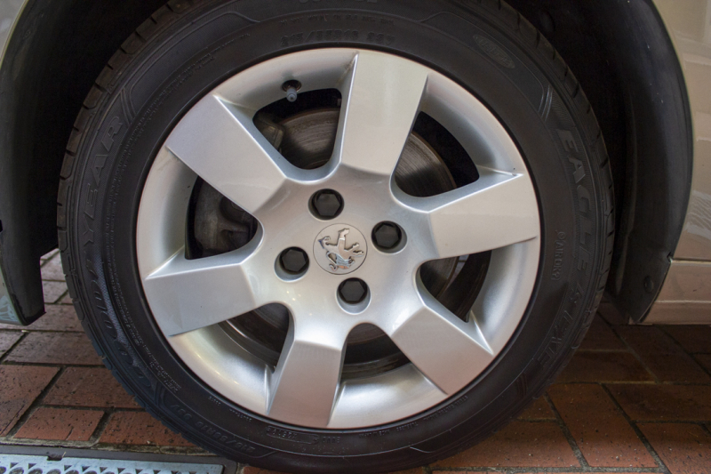 プジョー 5008 プレミアム