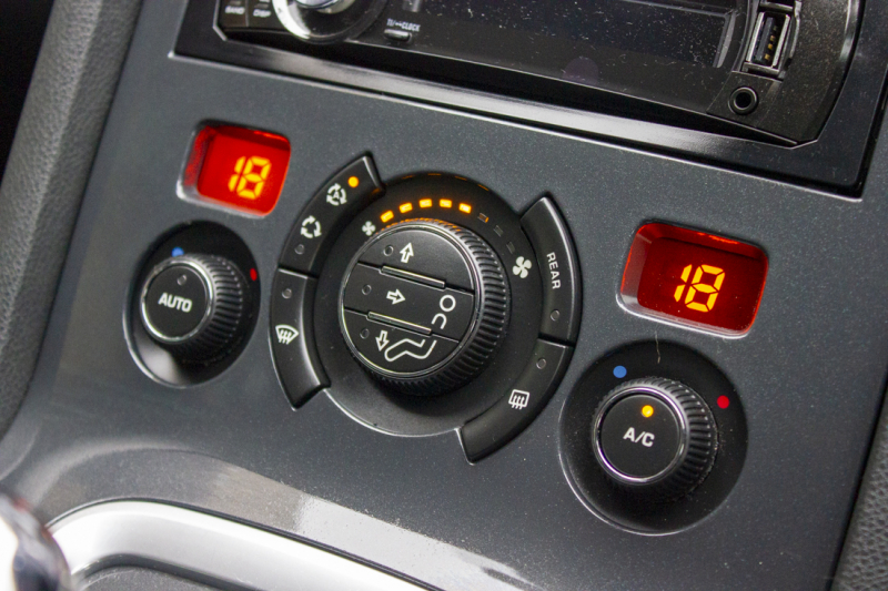 プジョー 5008 プレミアム