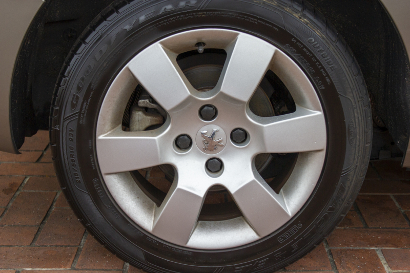 プジョー 5008 プレミアム