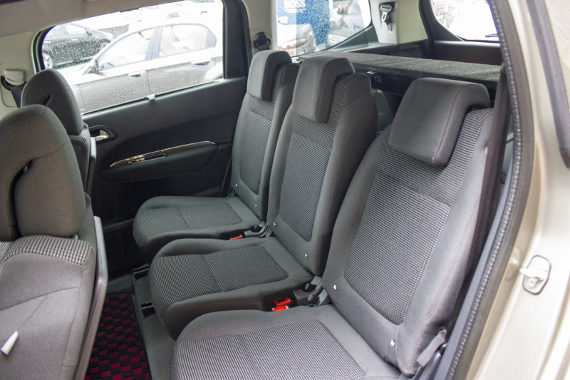 プジョー 5008 プレミアム