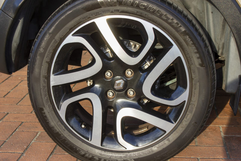 ルノー キャプチャー インテンス