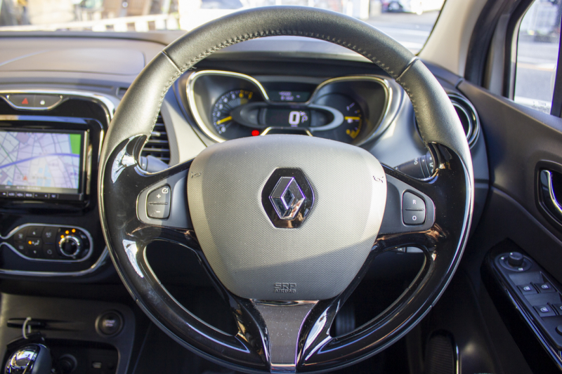 ルノー キャプチャー インテンス