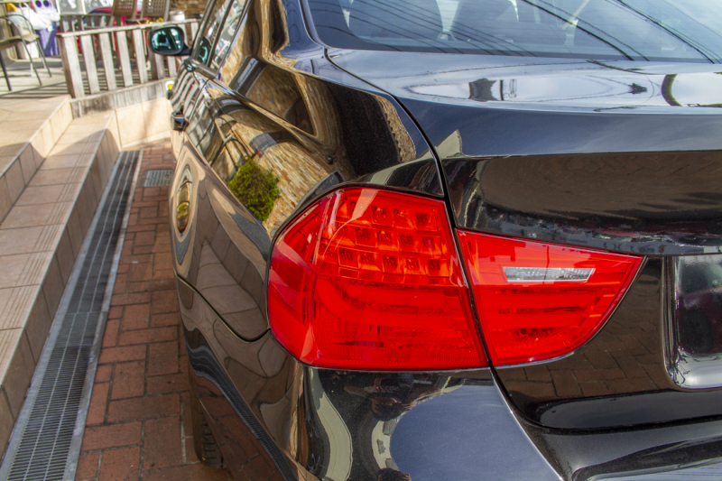 BMW 3シリーズ 320I