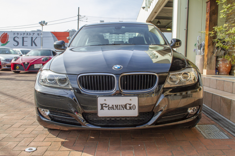 BMW 3シリーズ 320I