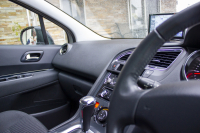 プジョー 5008 プレミアム