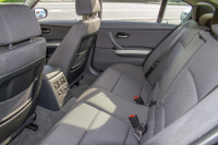 BMW 3シリーズ 320I